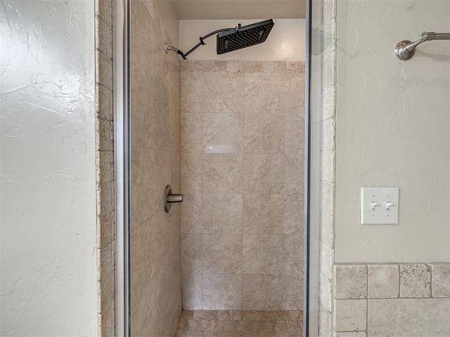 586 Montana Street, Jones, OK 73049