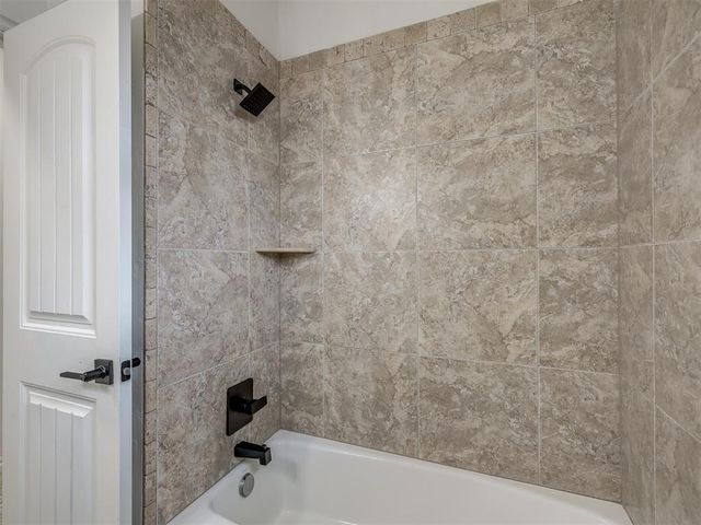 586 Montana Street, Jones, OK 73049