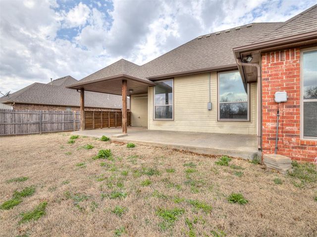 586 Montana Street, Jones, OK 73049