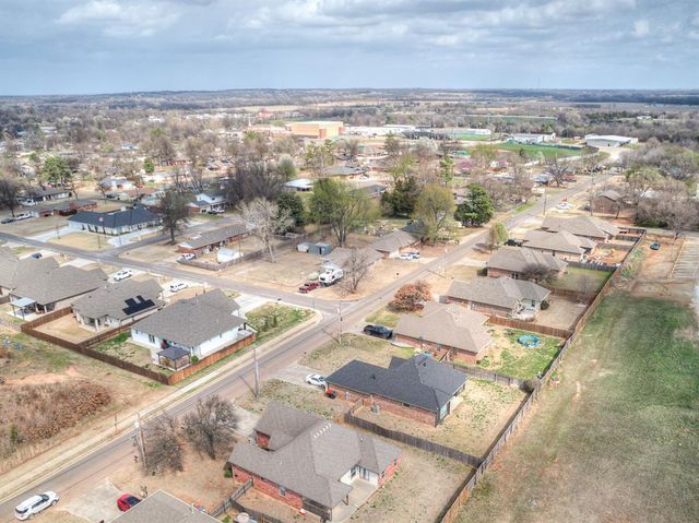 586 Montana Street, Jones, OK 73049