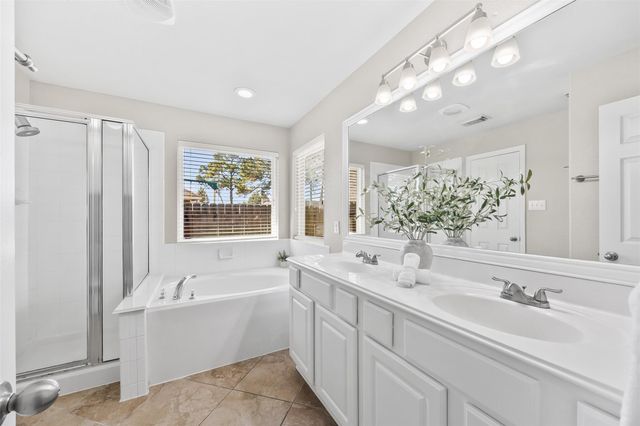 14643 Emerald Cypress Lane, Cypress, TX 77429