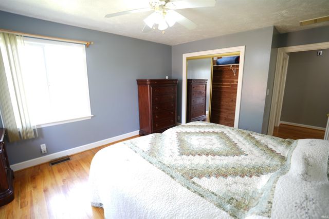 4064 E 175 N, Knox, IN 46534