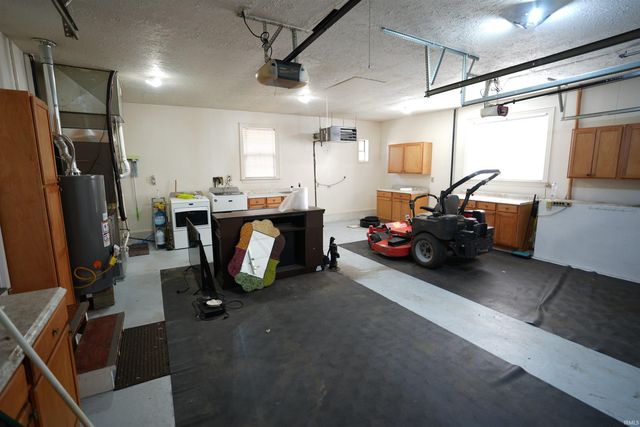 4064 E 175 N, Knox, IN 46534