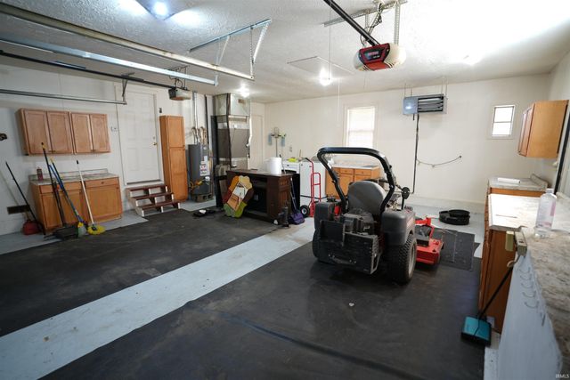 4064 E 175 N, Knox, IN 46534