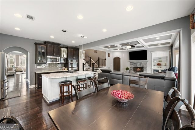 1365 Willis Lake Drive, Kennesaw, GA 30152