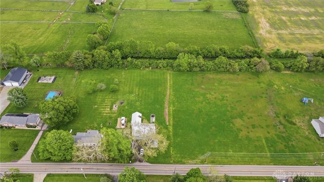 8080 Township Line Road, Waynesville, OH 45068