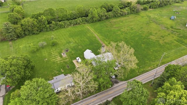 8080 Township Line Road, Waynesville, OH 45068