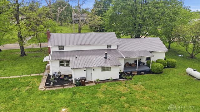 8080 Township Line Road, Waynesville, OH 45068
