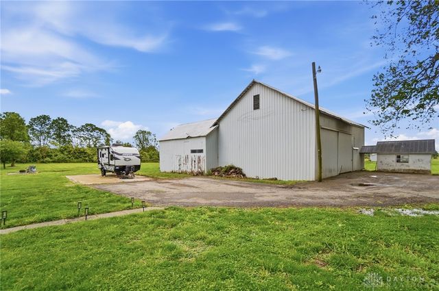 8080 Township Line Road, Waynesville, OH 45068