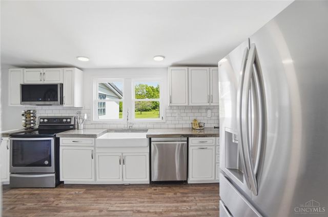 8080 Township Line Road, Waynesville, OH 45068