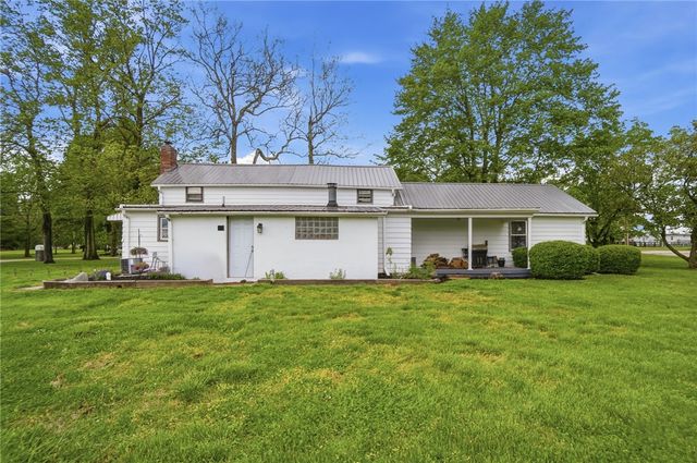 8080 Township Line Road, Waynesville, OH 45068