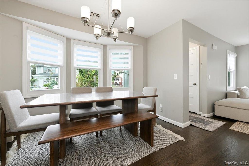 47 Fendale Street, Franklin Square, NY 11010 — photo 4