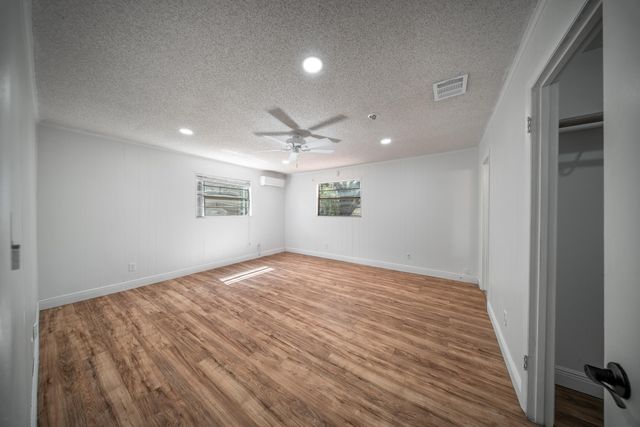 2927 Admiral Street, Fort Pierce, FL 34982