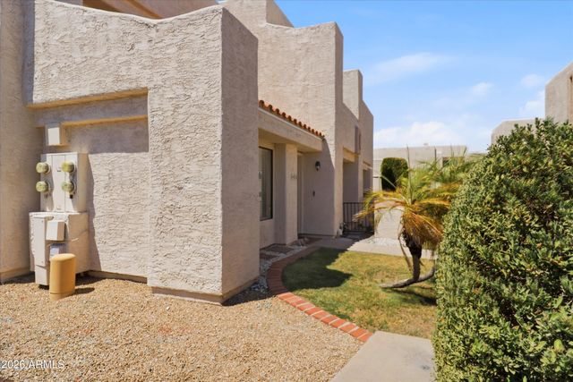 816 E MORNINGSIDE Drive, Phoenix, AZ 85022