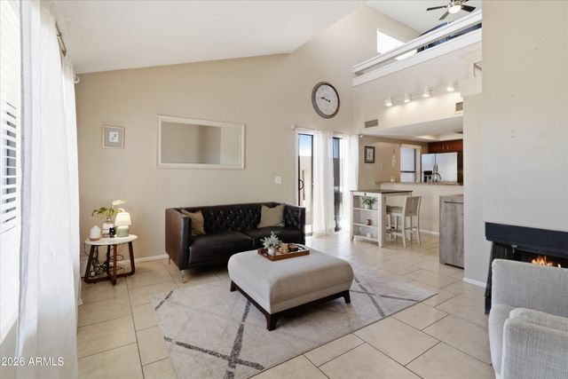 816 E MORNINGSIDE Drive, Phoenix, AZ 85022