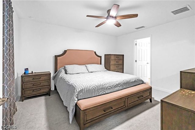 1307 SW 13th TER, Cape Coral, FL 33991