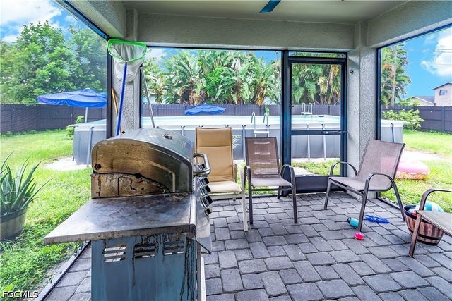 1307 SW 13th TER, Cape Coral, FL 33991