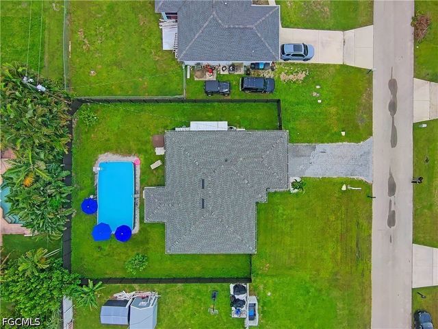 1307 SW 13th TER, Cape Coral, FL 33991