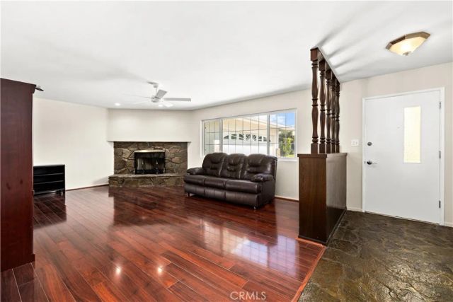 940 W Bainbridge, West Covina, CA 91790