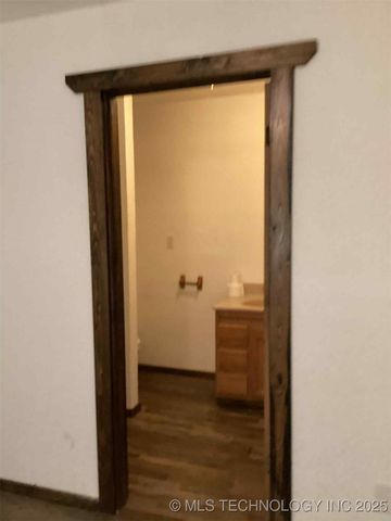 12078 S Forrest Hill, Atoka, OK 74525