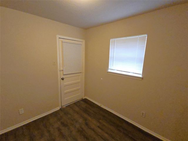 5607 Grace Point Lane, Houston, TX 77048