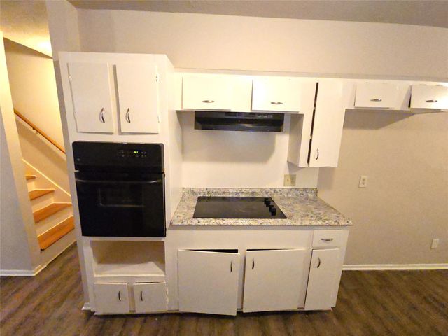 5607 Grace Point Lane, Houston, TX 77048