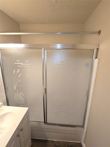 5607 Grace Point Lane, Houston, TX 77048