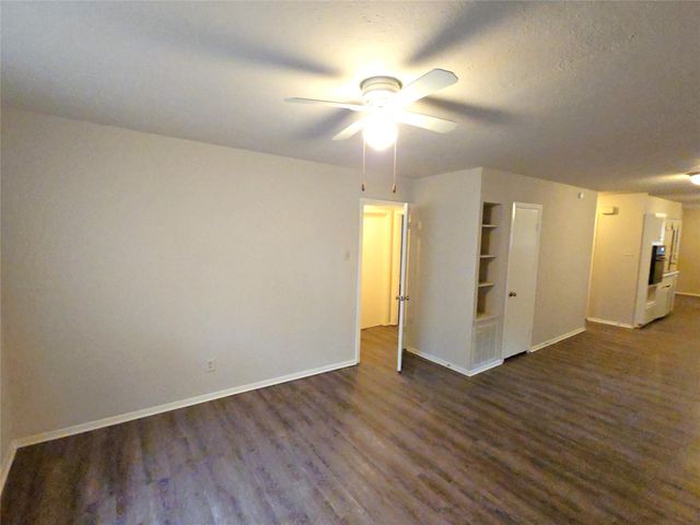 5607 Grace Point Lane, Houston, TX 77048