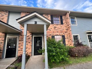 601 Loire Avenue B, Lafayette, LA 70507