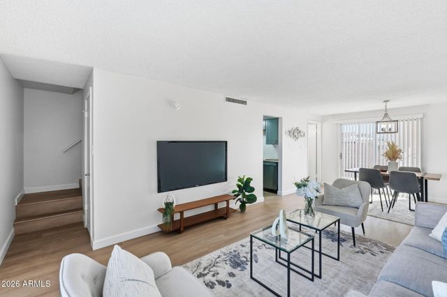 4622 N 71ST Lane, Phoenix, AZ 85033