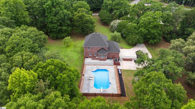 453 Circle Road, Greer, SC 29651