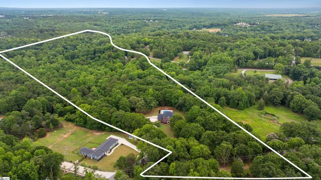453 Circle Road, Greer, SC 29651