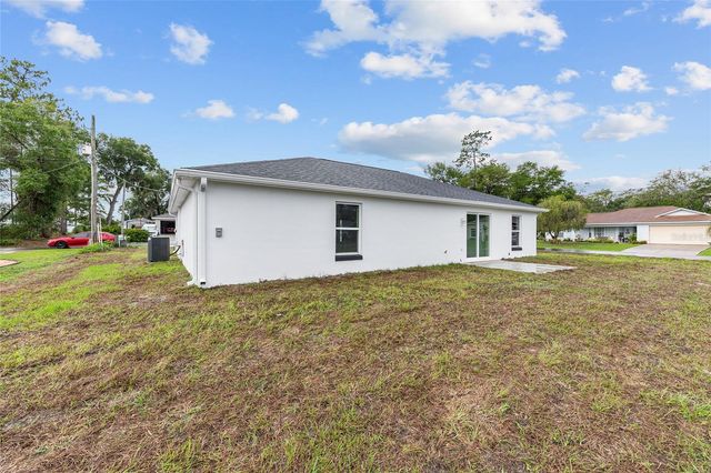 13019 NE 7TH LOOP, Silver Springs, FL 34488