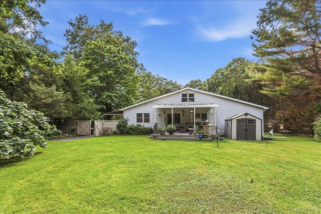 1091 Westminster Avenue, Dix Hills, NY 11746