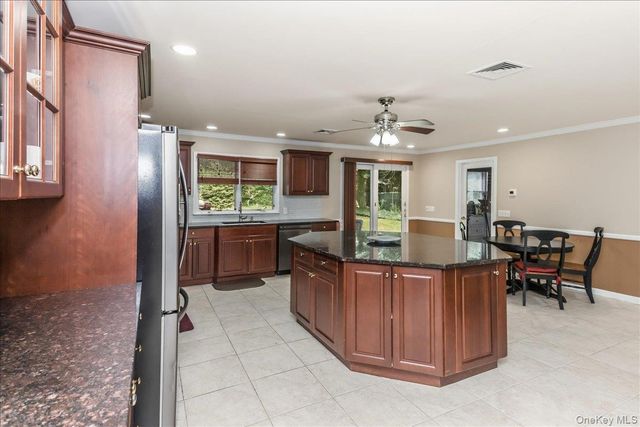 1091 Westminster Avenue, Dix Hills, NY 11746