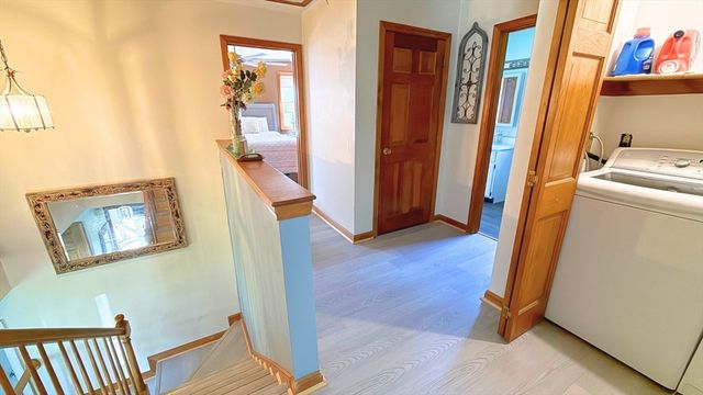 14 Indian Ridge Dr, Leominster, MA 01453