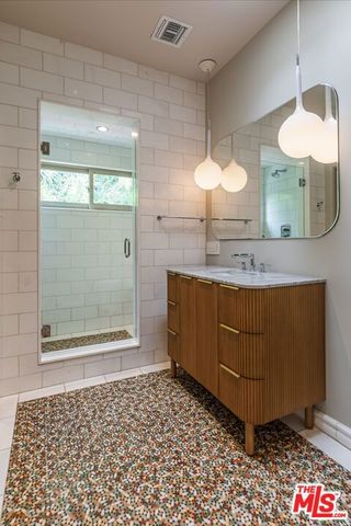 1211 Sierra Alta Way, West Hollywood, CA 90069