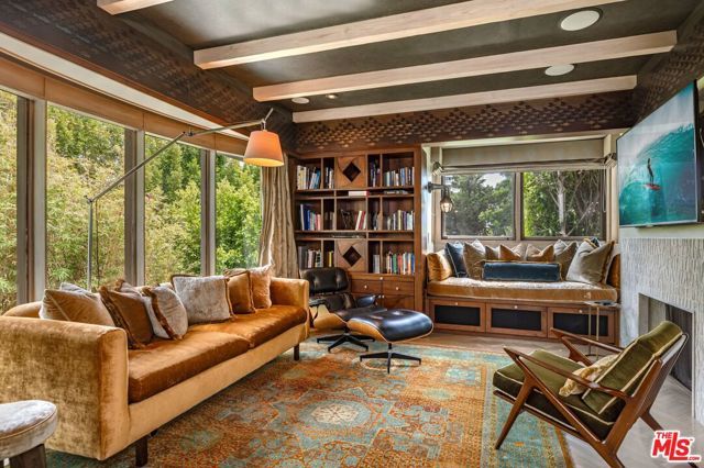 1211 Sierra Alta Way, West Hollywood, CA 90069