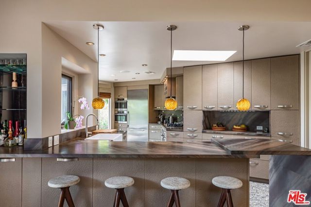 1211 Sierra Alta Way, West Hollywood, CA 90069