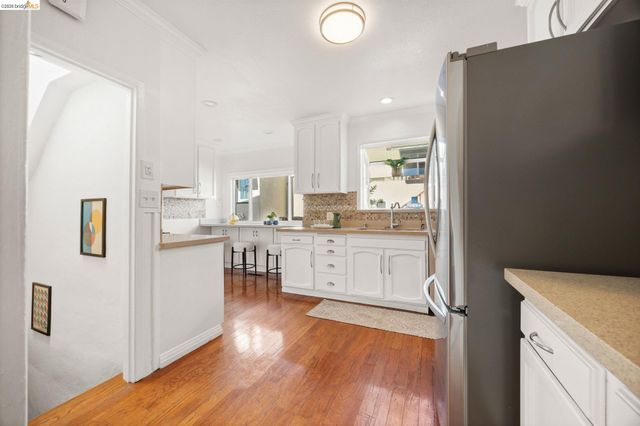 2506 Best Ave, Oakland, CA 94601