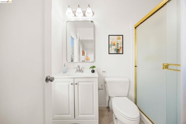2506 Best Ave, Oakland, CA 94601