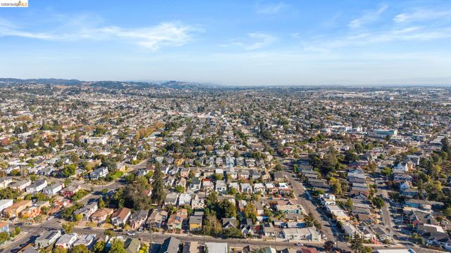 2506 Best Ave, Oakland, CA 94601