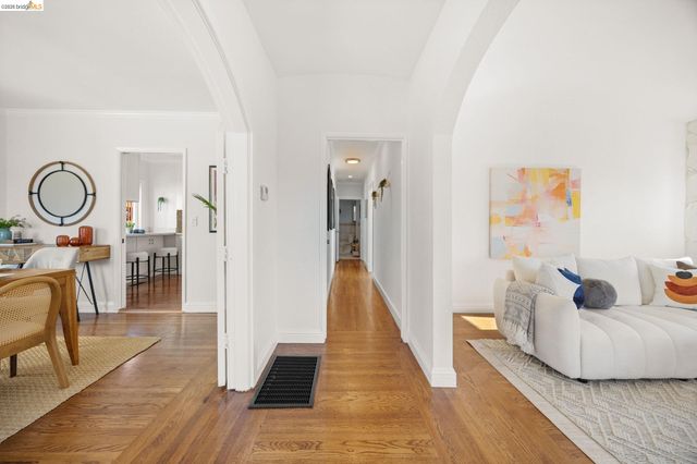 2506 Best Ave, Oakland, CA 94601