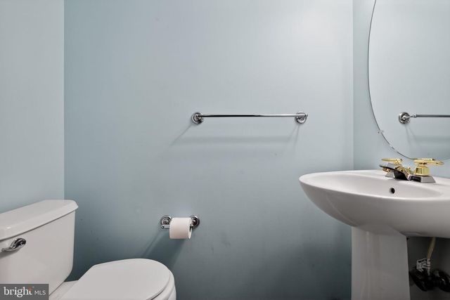 8401 OLD COLONY DR S, Upper Marlboro, MD 20772