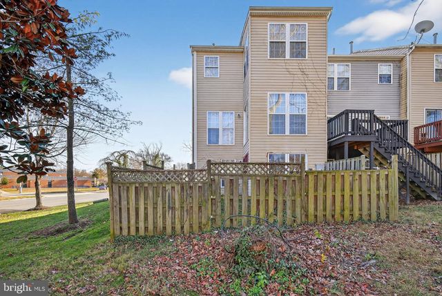 8401 OLD COLONY DR S, Upper Marlboro, MD 20772