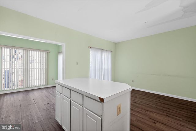 8401 OLD COLONY DR S, Upper Marlboro, MD 20772