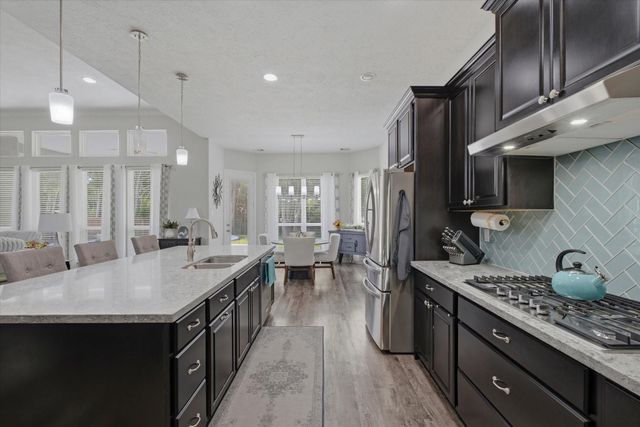 4734 Pineloch Bayou Drive, Baytown, TX 77523