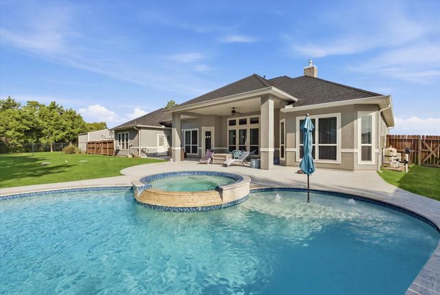 4734 Pineloch Bayou Drive, Baytown, TX 77523