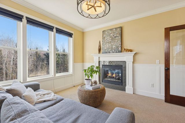 66 Monarch Way, North Oaks, MN 55127