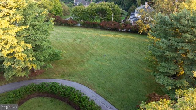 8555 HILL SPRING DR, Lutherville Timonium, MD 21093